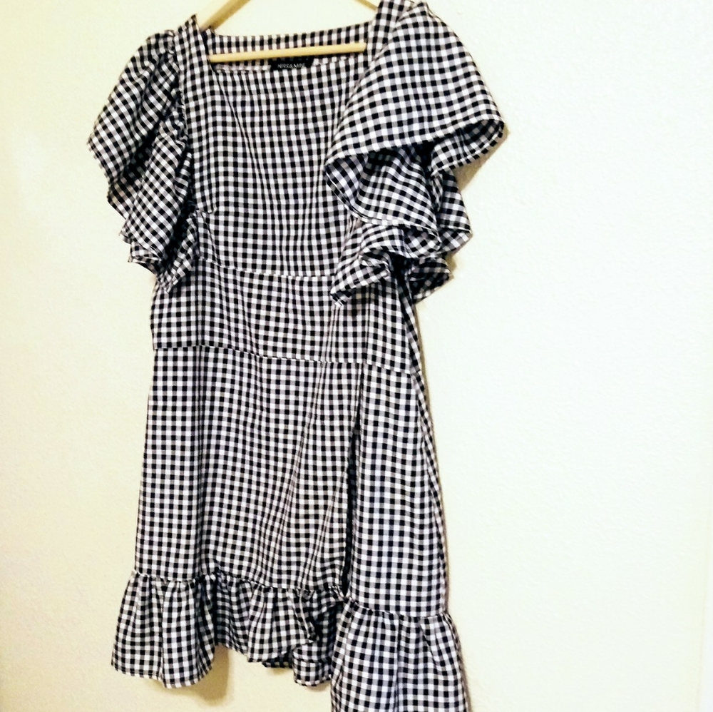 Hers & Mine vintage style ruffle sleeve dress - Picture 8 of 8